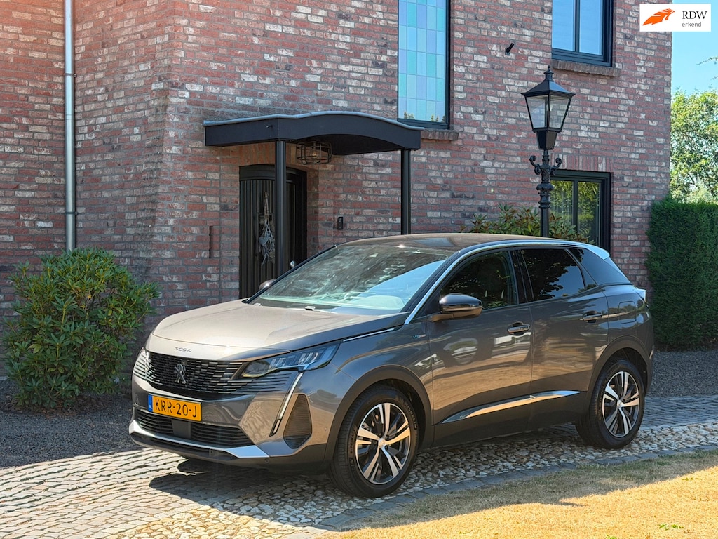 Peugeot 3008 1.6 HYbrid 225 Active Pack Business