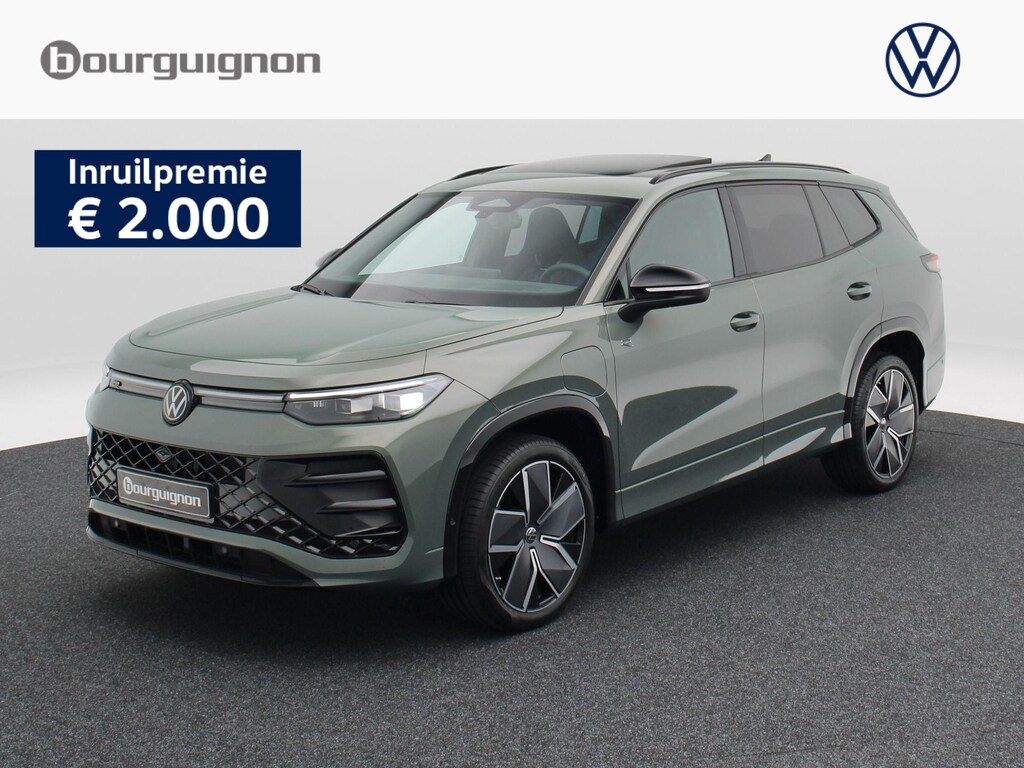 Volkswagen Tayron R-Line Edition 1.5 eHybrid 204 PK | Trekhaak| Panoramadak | Head-Up Display | 360 Camera | Adaptieve Cruise Control |