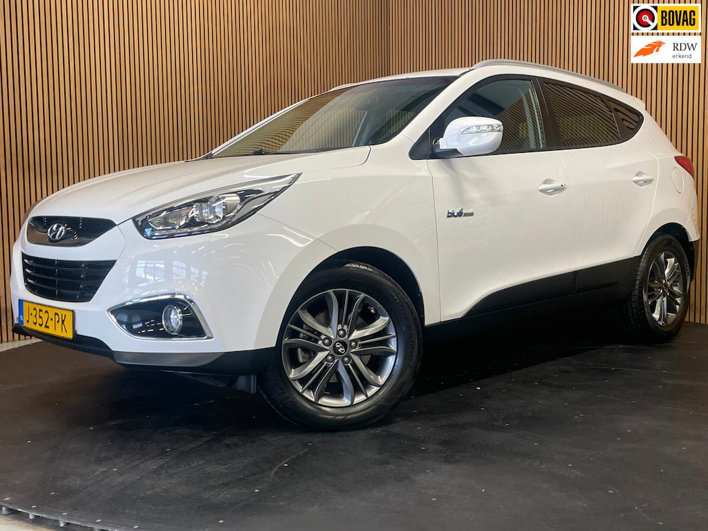Hyundai ix35 1.6i GDI|135 PK|1/2 LEDER|NAVIGATIE|CAMERA|CLIMATE, CRUISE CONTROL|STOELVERWARMING V+A|BLUETOOTH|PDC-ACHTER|17'' LMV|
