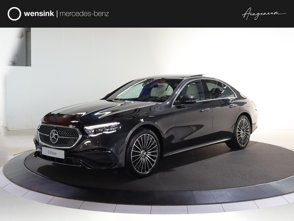 Mercedes-Benz E-klasse 300e Sport Edition | Panoramaschuifdak | Premium Plus | Head-up | Stoelventilatie | Burmester | Nightpakket |