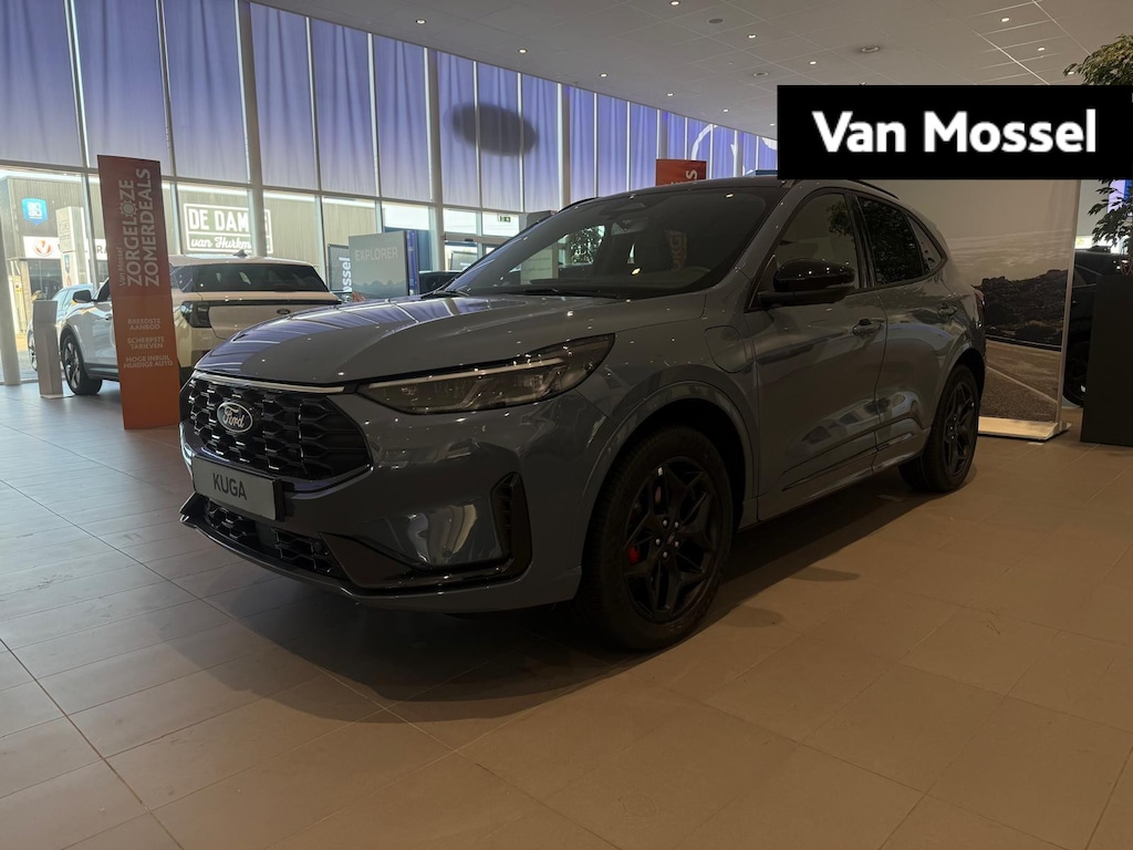 Ford Kuga PHEV Blue Cruise | PANORAMA DAK | WEGKLAPBARE TREKHAAK | 360 GRADEN CAMERA | WINTER PACK |