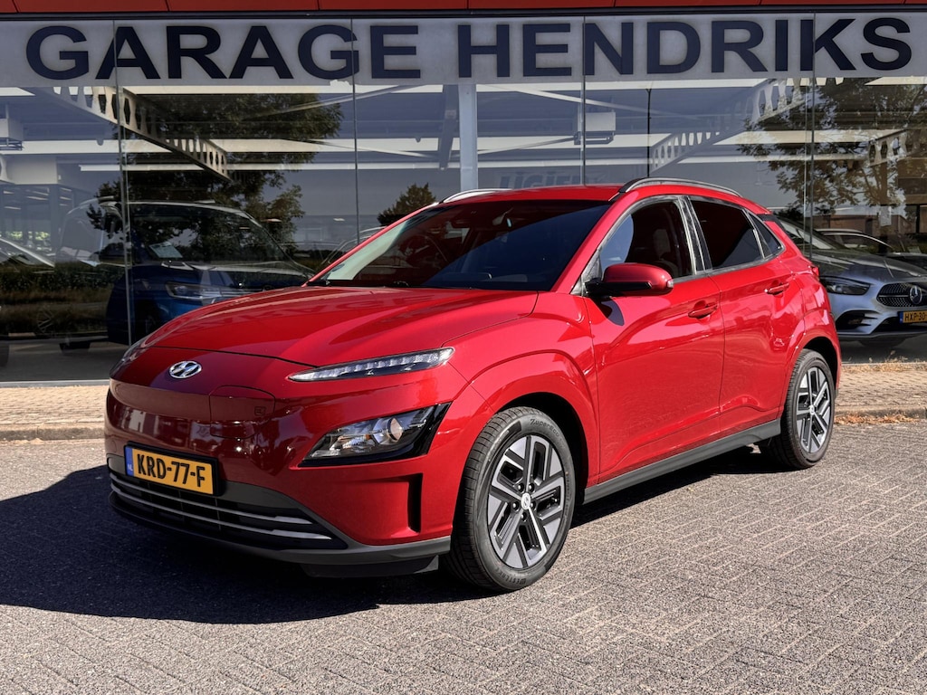 Hyundai Kona Electric EV Comfort Smart 64 kWh | SOH: 96,0% | 3 Fase | Navi | Camera | Stoelverwarming | Climate |