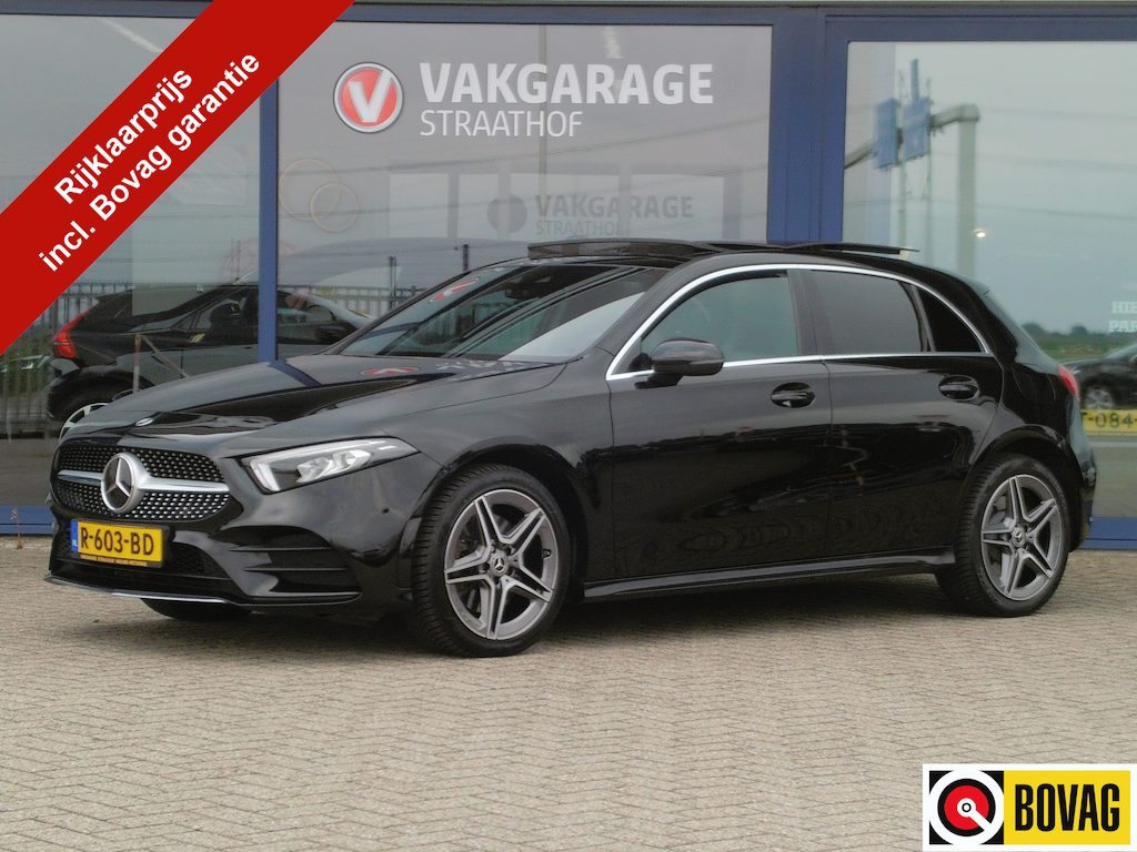 Mercedes-Benz A-klasse 250 e AMG Line, Schuifdak / Full LED / Carplay + Android Auto / Sfeerverlichting / 17' AMG velgen