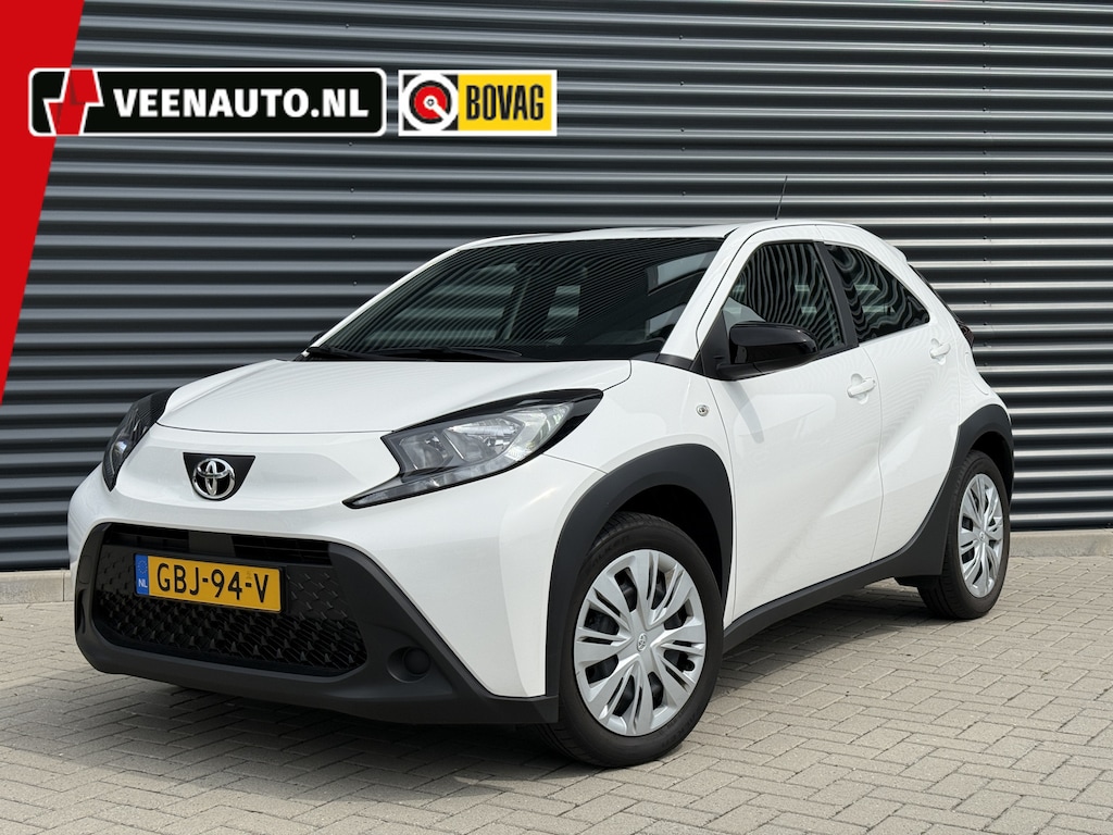 Toyota Aygo X 1.0 VVT-i MT Play Camera/Apple