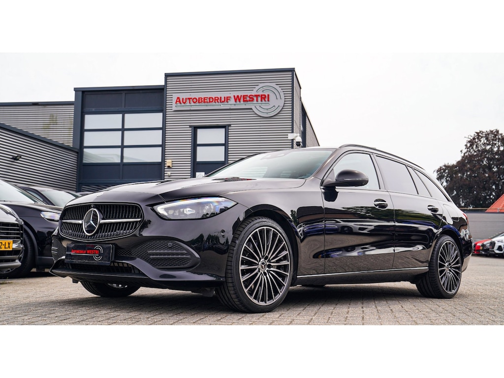 Mercedes-Benz C-klasse Estate 300 e Luxury Line | Head Up Display | Stoelverkoeling | Panorama dak | Memory | Elek Trekhaak