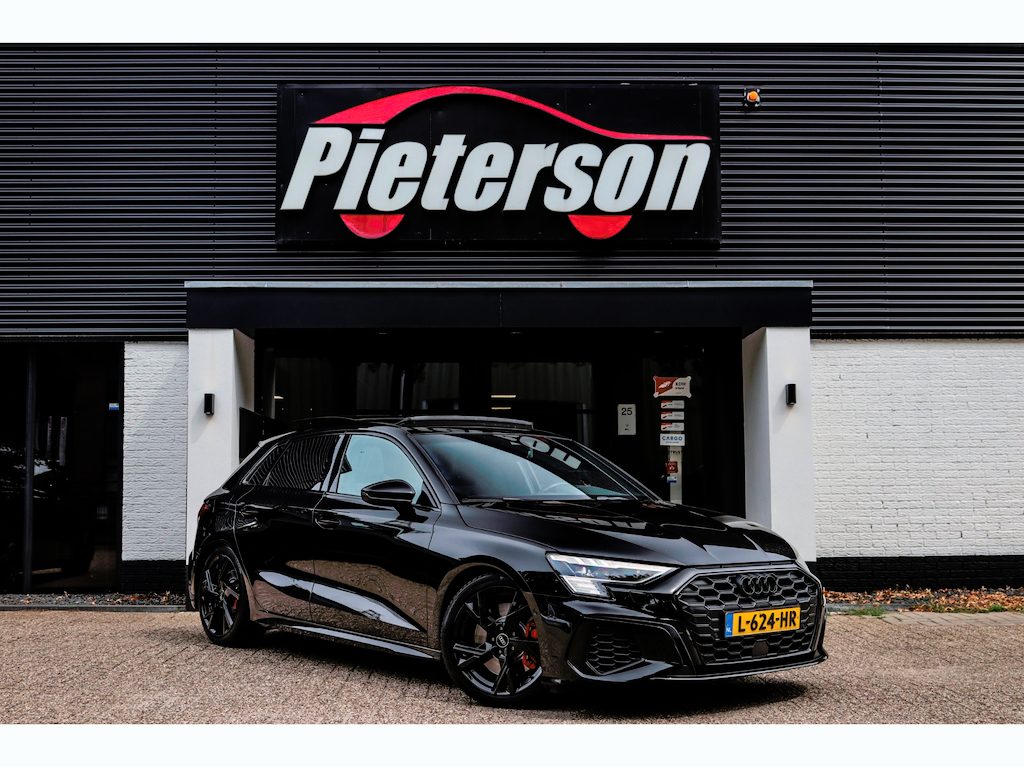 Audi A3 Sportback 45 TFSI e 3x S-Line Competition PANO RS