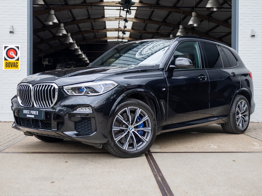 BMW X5 xDrive40i High Executive *4-wiel sturing | Skylounge | H/K | Driving assistant | Night vision | Massage | Laser | Stoelverkoeling/verw. | HUD*