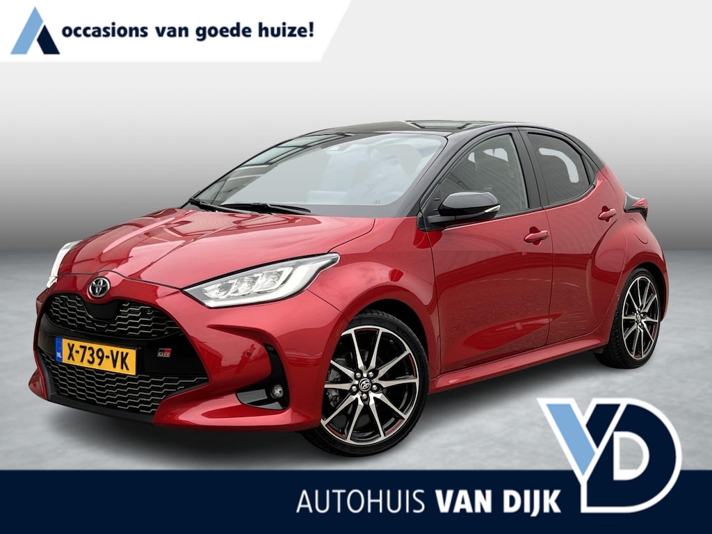 Toyota Yaris 1.5 Hybrid GR Sport | Voll.Historie/Camera/Navi/Pano.Dak/Head-Up/Leder-Alcantara/Clima/Adapt.Cruise/Apple CarPlay-Android Auto