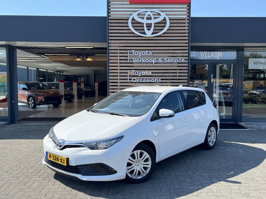 Toyota Auris 1.3 Aspiration | Climate Controll | All Seasons