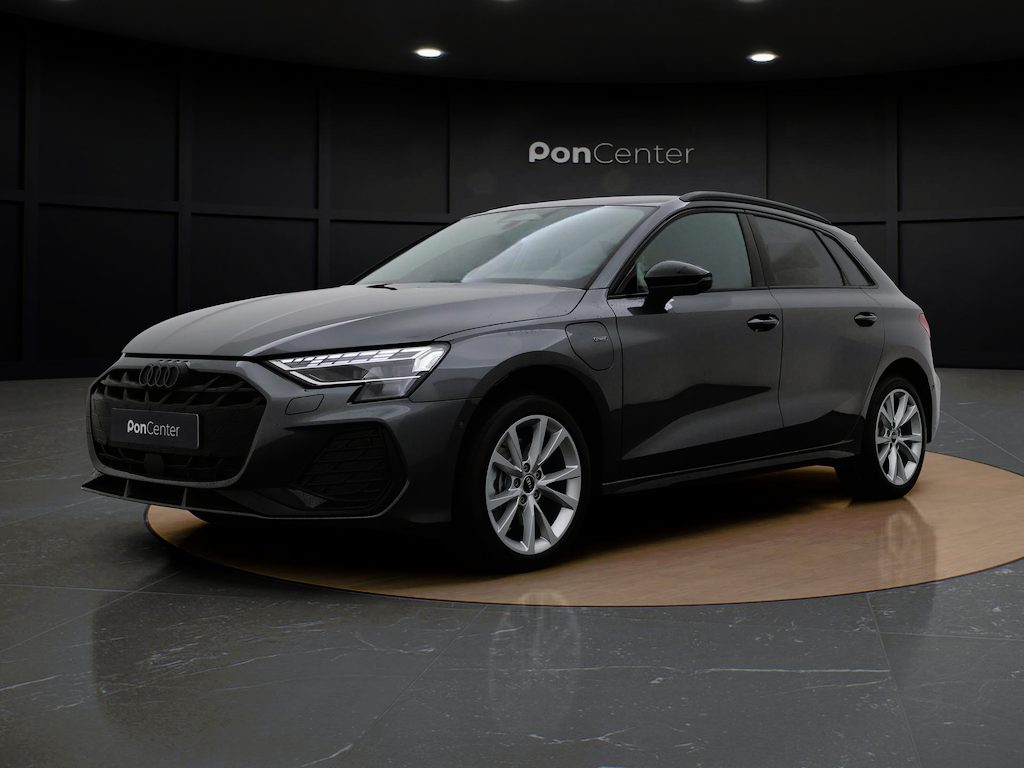 Audi A3 Sportback S edition 1.5 e-hybrid 150 kW / 204 PK | Stoelverwarming | Matrix Led | Camera | Carplay |