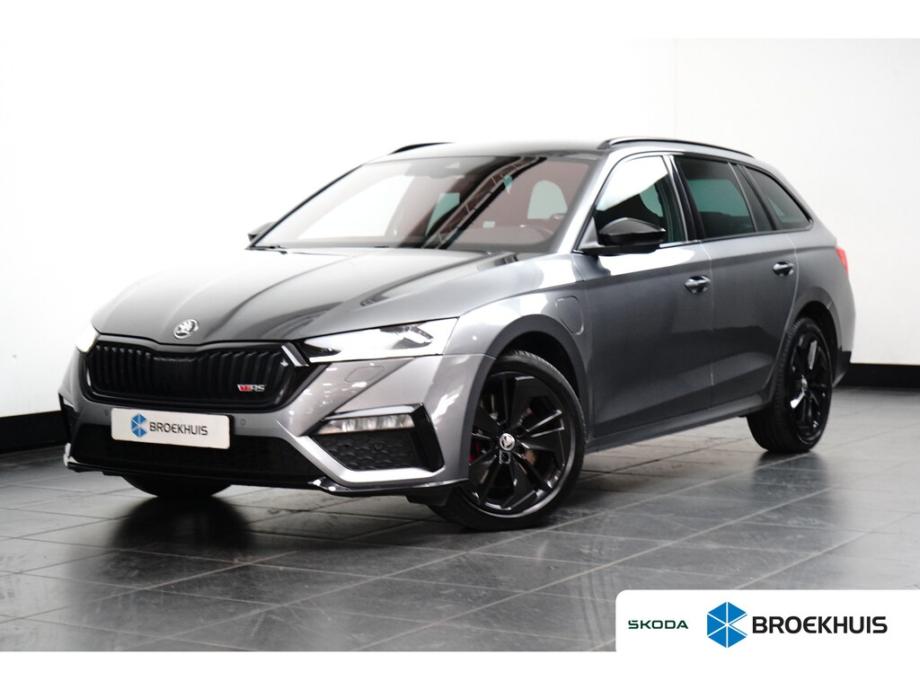 Skoda Octavia Combi 1.4 TSI iV RS PHEV 245PK DSG | TREKHAAK | CAMERA | STOELVERW. | NAVIGATIE | APP. CONNECT | 18 INCH | ADAPT. CRUISE | DAB+ | FULL LED | CLIMATE CONTROL