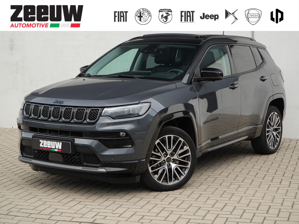 Jeep Compass 4xe 240 PK Hybrid Summit | Pano | Safety | 360cam | 19"