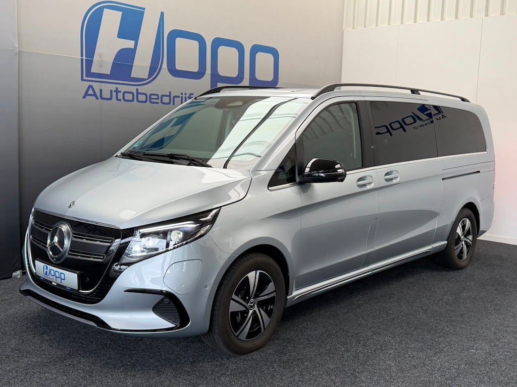 Mercedes-Benz EQV 300 L3 Facelift - 7pers - AMG - Elec. deuren - Airco achter - 360 - Airmatic - Burmeist. - Incl Garantie
