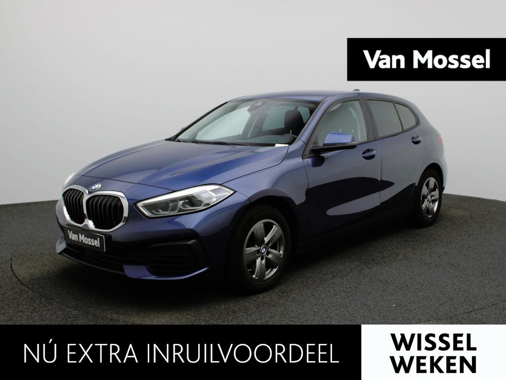 BMW 1-Serie 118i Business Edition | Automaat | Apple Carplay / Android Auto | Navigatie | Virtual Cockpit | Achteruitrijcamera | Climate Control | Cruise Control | Lichtmetalen Velgen |