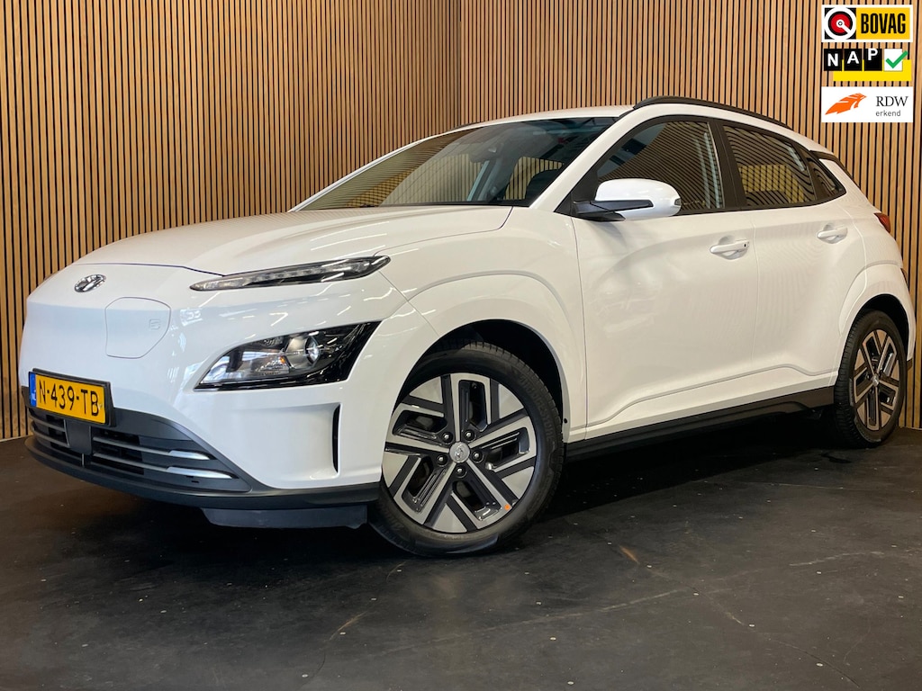 Hyundai Kona Electric EV 64 kWh|FACELIFT MODEL|100% SOH|3-FASE|DIGITAL COCKPIT|CAMERA|CARPLAY|KRELL AUDIO|NAP|NL-AUTO|1e EIGENAAR|INCL.BTW|