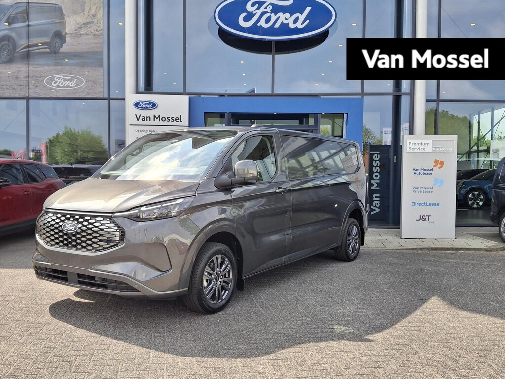 Ford E-Transit Custom L2 Limited 71 kWh | Voorraad! | Inklapbare trekhaak | Adaptive Cruise | Stuurverwarming | 360 camera | Keyless Entry |