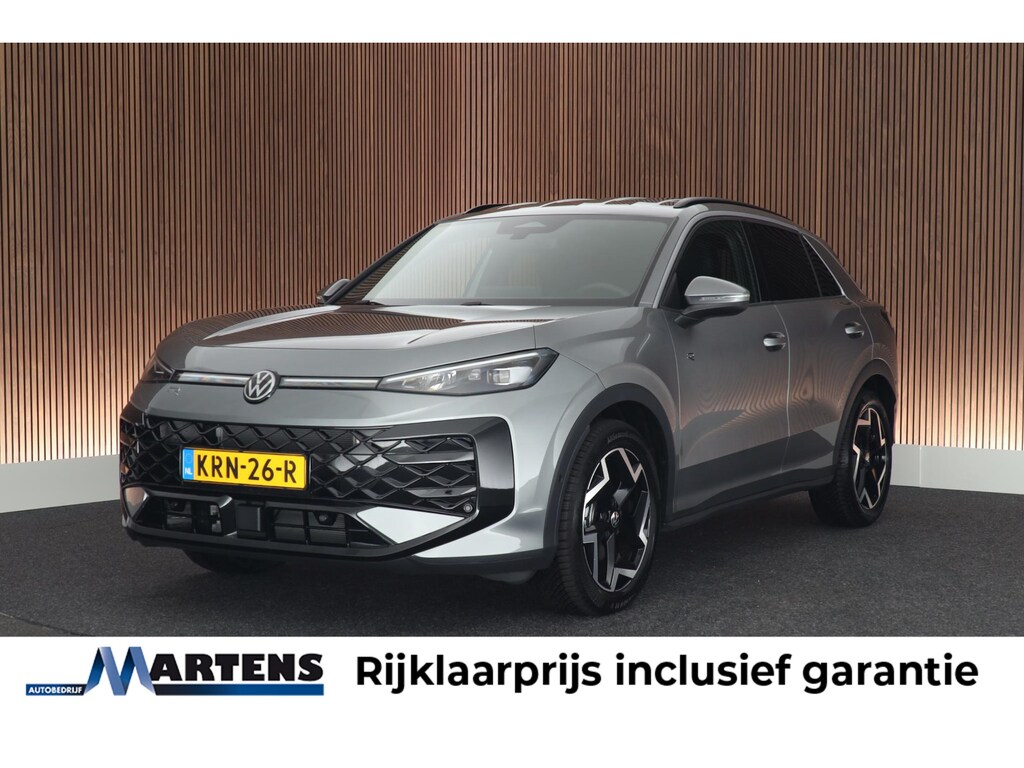 Volkswagen T-Roc 1.5 eTsi 150pk DSG R-Line First Edition Trekhaak Camera Stoelverwarming Keyless Virtual Cockpit Navigatie