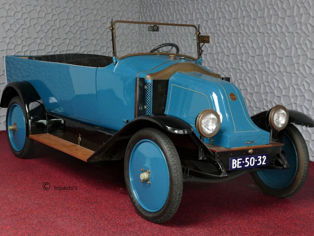 Renault II Torpedo Commercial 1921 105 JAAR OUD GERESTAUREERD