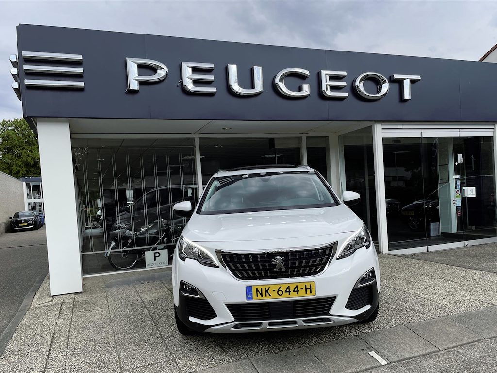 Peugeot 3008 1.2 PureTech 130pk Première