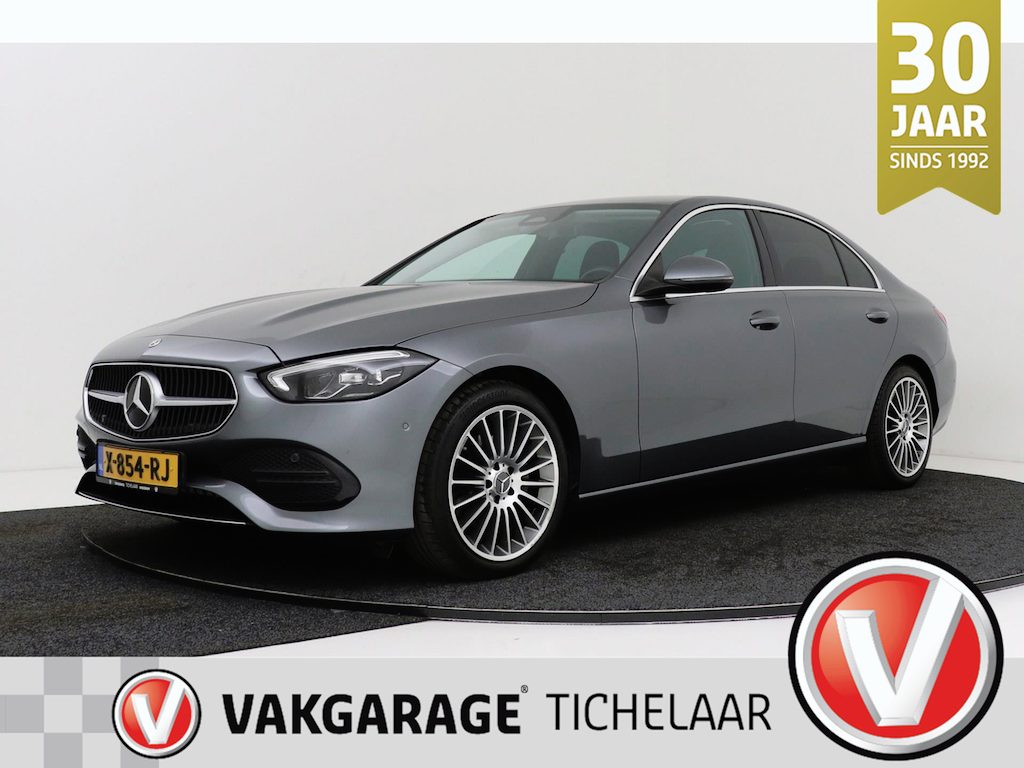 Mercedes-Benz C-klasse 180 Luxury Line | Sfeerverlichting | Widescreen | Burmester | Navigatie | CarPlay | Camera |