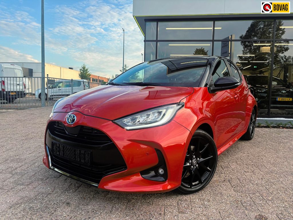 Toyota Yaris 1.5 Hybrid Style|Two-tone|Panoramadak