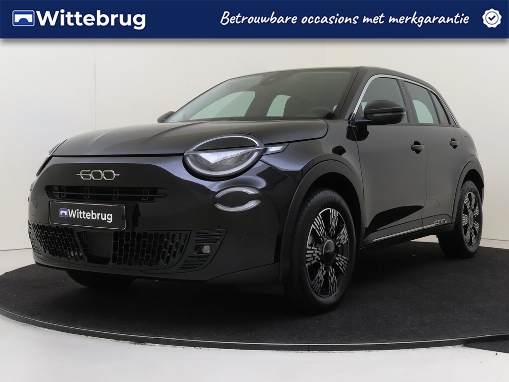 Fiat 600 1.2 Hybrid Urban YP