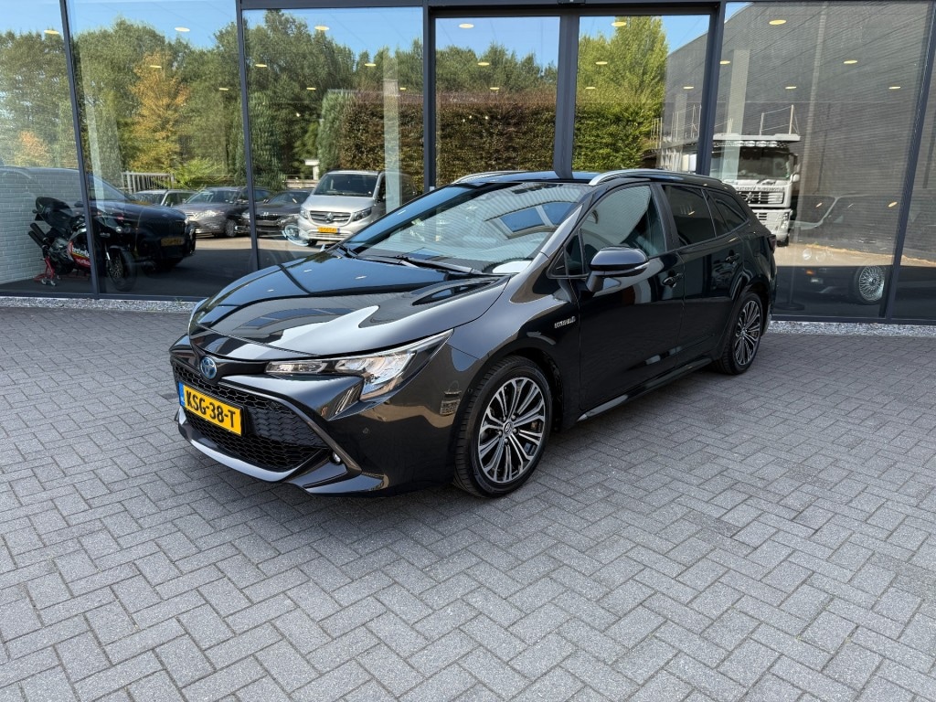 Toyota Corolla 1.8 HYBRID ACTIVE,LED,Carplay,Adapt Cruise,Lane Ass.,Trekhk Afn,Keyless,Clima,Camera,ParkPilot