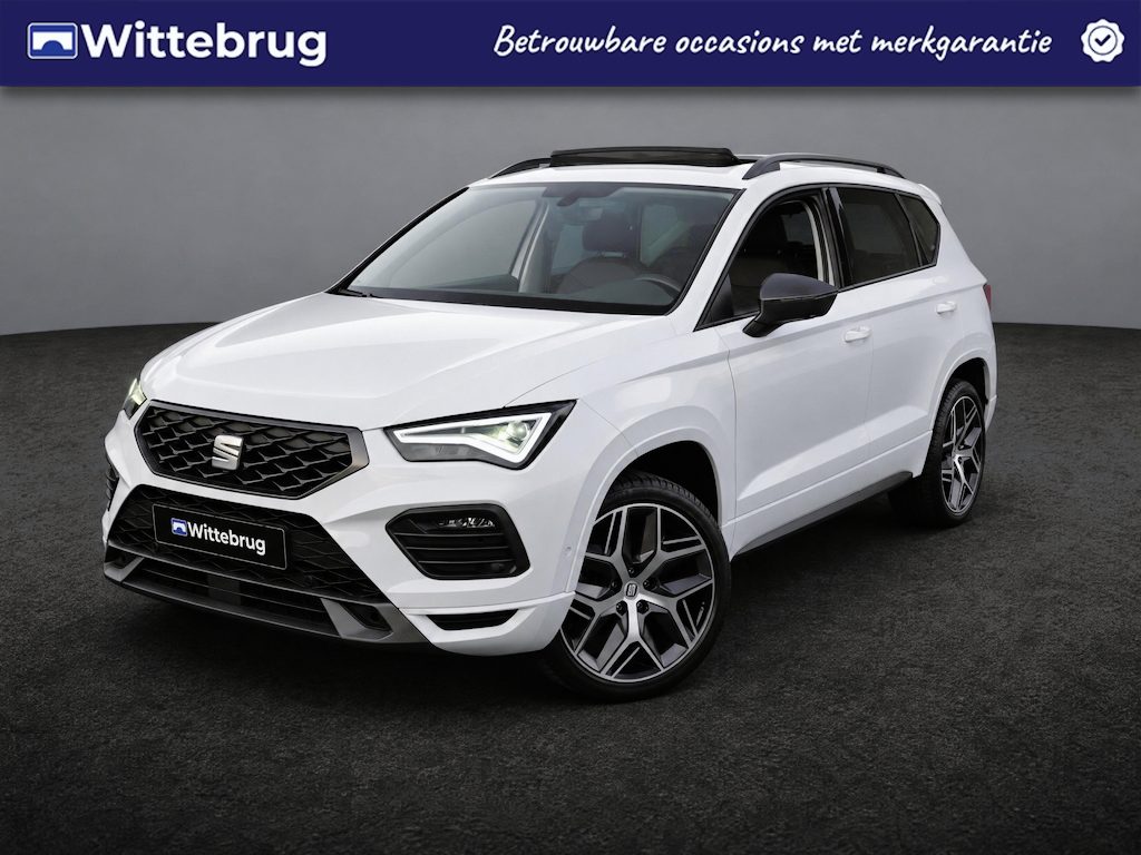 SEAT Ateca 1.5 TSI 150pk FR DSG Automaat / Panorama schuifdak / Navigatie / LM 19 inch / Camera / Park Assist / Elektr klep /