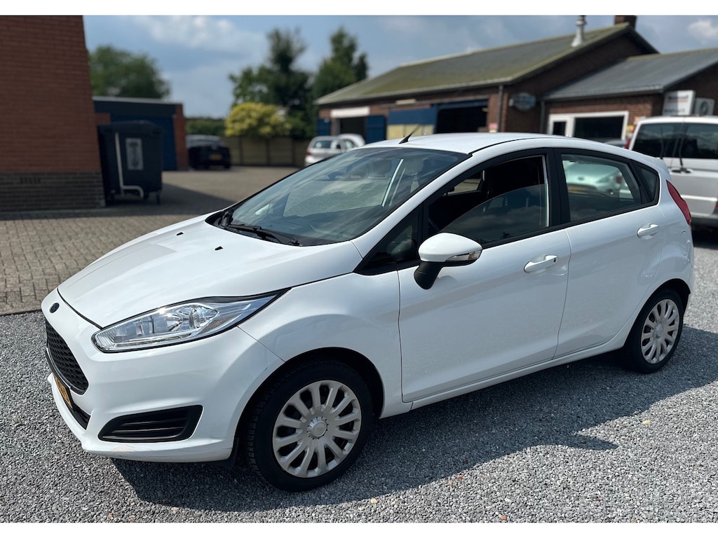Ford Fiesta Style | Airco | Navigatie | 5 deurs