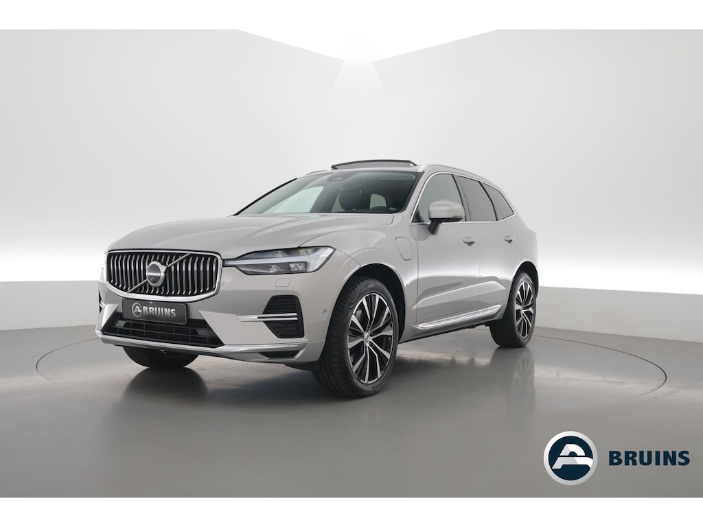 Volvo XC60 2.0 T8 Plug-in hybrid AWD Ultimate Bright SOH 96% | Pano | Bowers & Wilkins | Trekhaak | 360 camera | Head-up | Stoel + stuurverwarming |