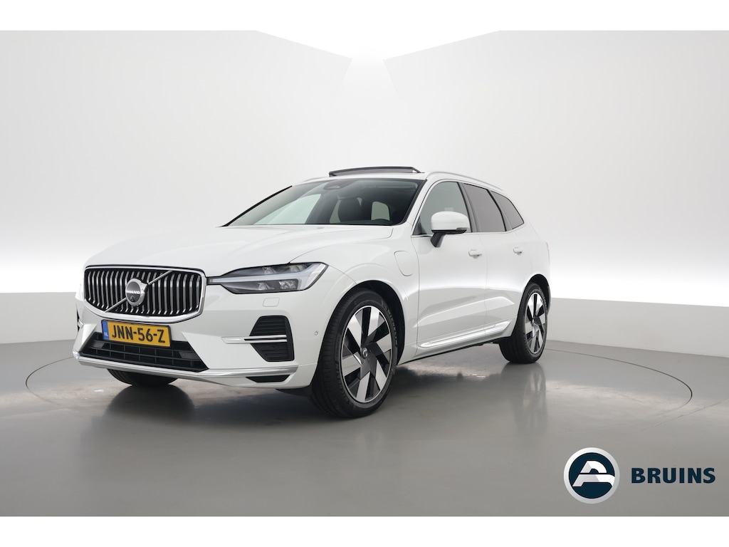 Volvo XC60 2.0 T6 Plug-in AWD Plus Bright | Prijs Rijklaar | Luchtvering | pano | H&K Audio | ACC | Blis | 360 Camera | Mem stoelen |