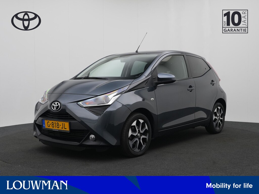 Toyota Aygo 1.0 VVT-i x-cite | Climate Control | Dealer Onderhouden | Achteruitrijcamera |