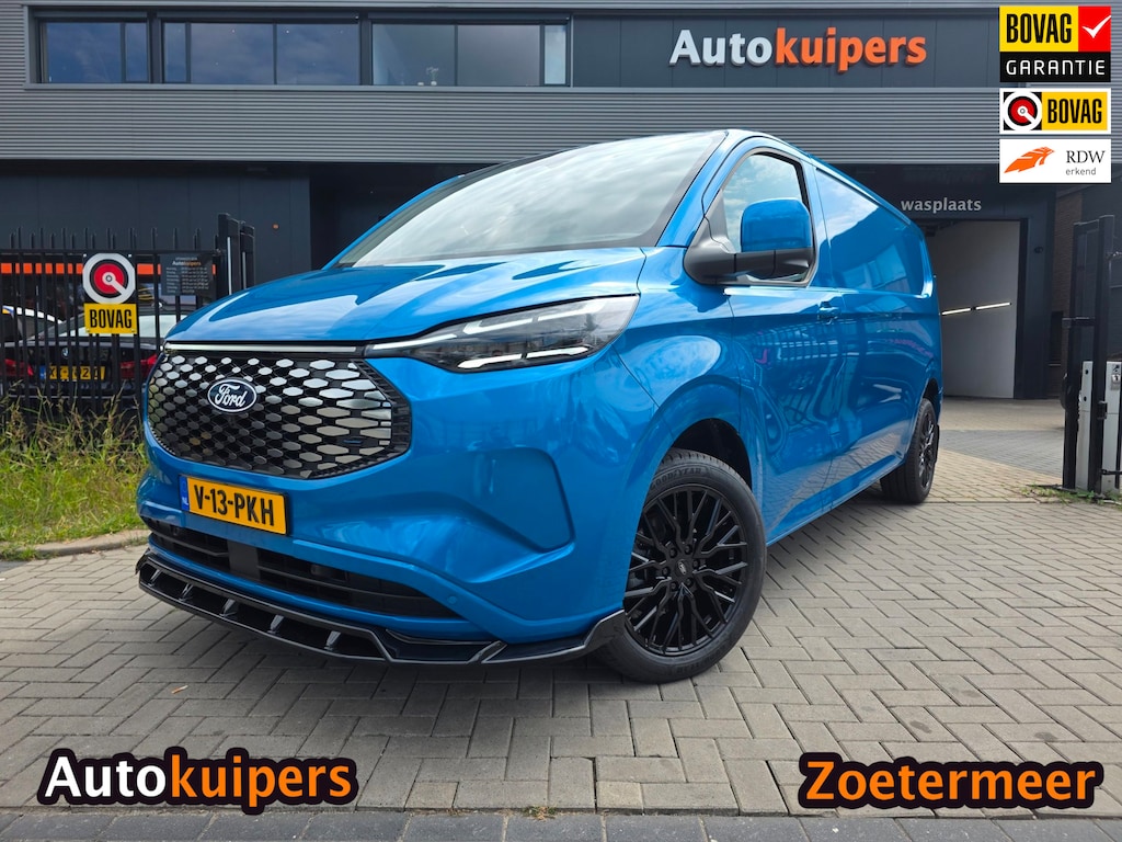 Ford E-Transit Cust. 320 L2H1 Limited 65 kWh| SoH 99%| Met o.a. 3 zits, AppleCarPlay/AndroidAuto, achteruitrijcamera en navigatie!