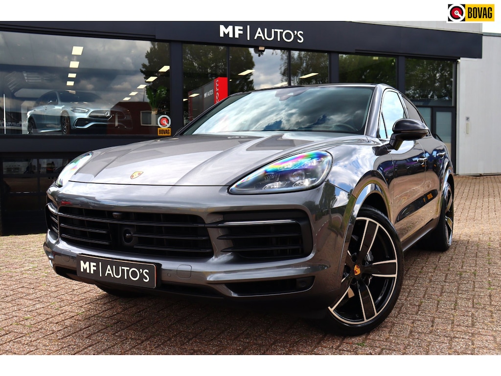 Porsche Cayenne Coupé 3.0 E-Hybrid|Pano|Softclose|HUD|Keyless|22"|Dealer onderhouden