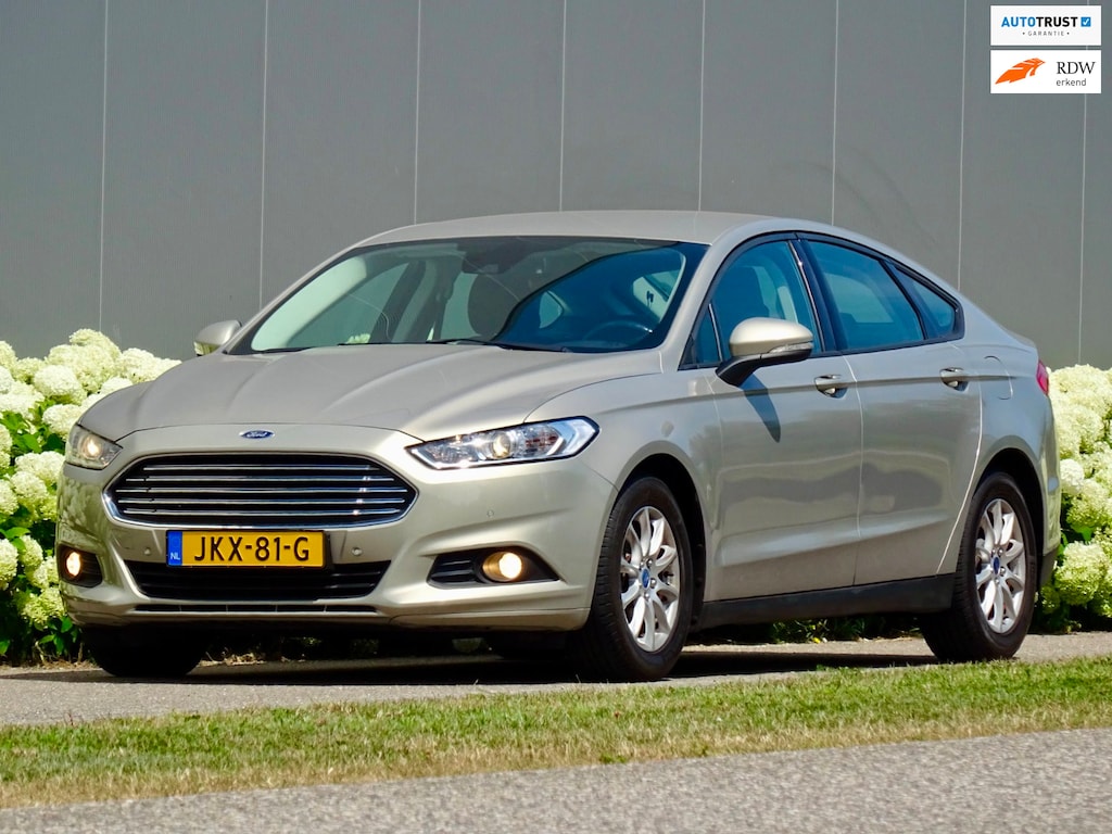 Ford Mondeo 1.5 TITANIUM /// Dealer-Oh / Nieuw-Staat /