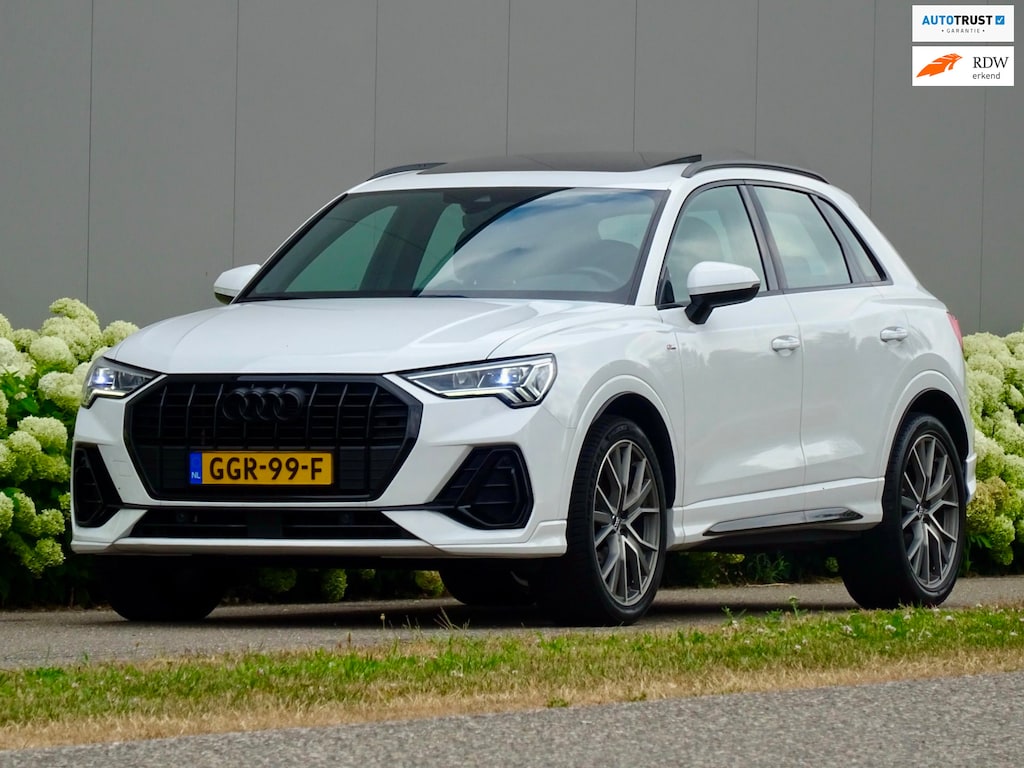 Audi Q3 35 TFSI S Edition ONE / Pano / Virtual Cockpit /