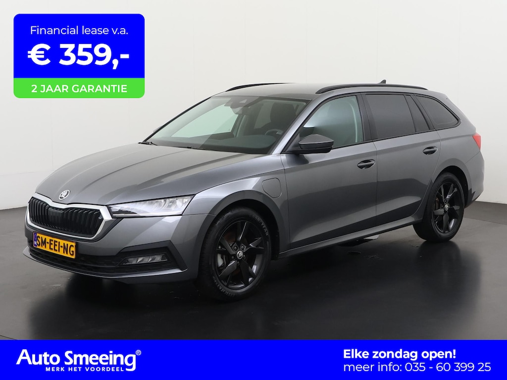 Skoda Octavia Combi 1.4 TSI iV PHEV Ambition | Trekhaak | Stuurverwarming | Zondag Open!