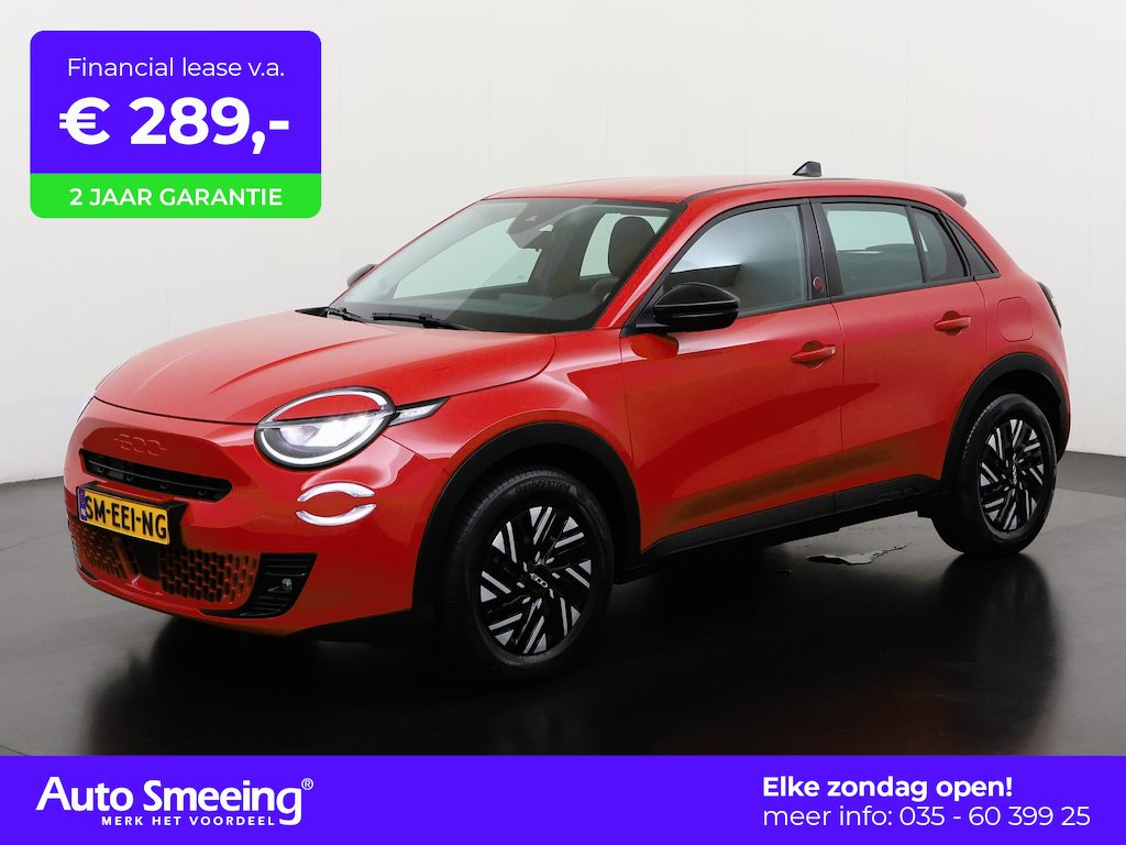 Fiat 600 600e RED 54 kWh | SOH 96% | Apple Carplay | Parkeersensor | LED | Zondag Open!