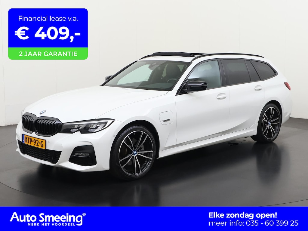 BMW 3-Serie Touring 320e M Sport Shadow | Panoramadak | Trekhaak | Camera | Zondag Open!