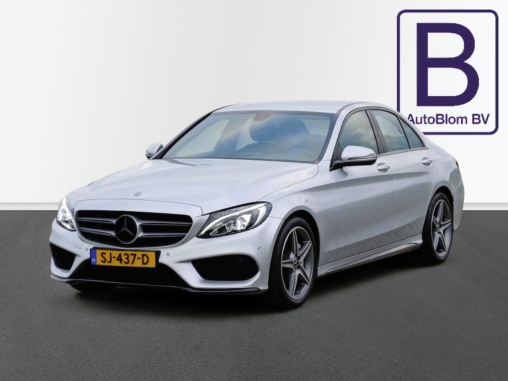 Mercedes-Benz C-klasse 180 AMG / Leder / LED / NLauto
