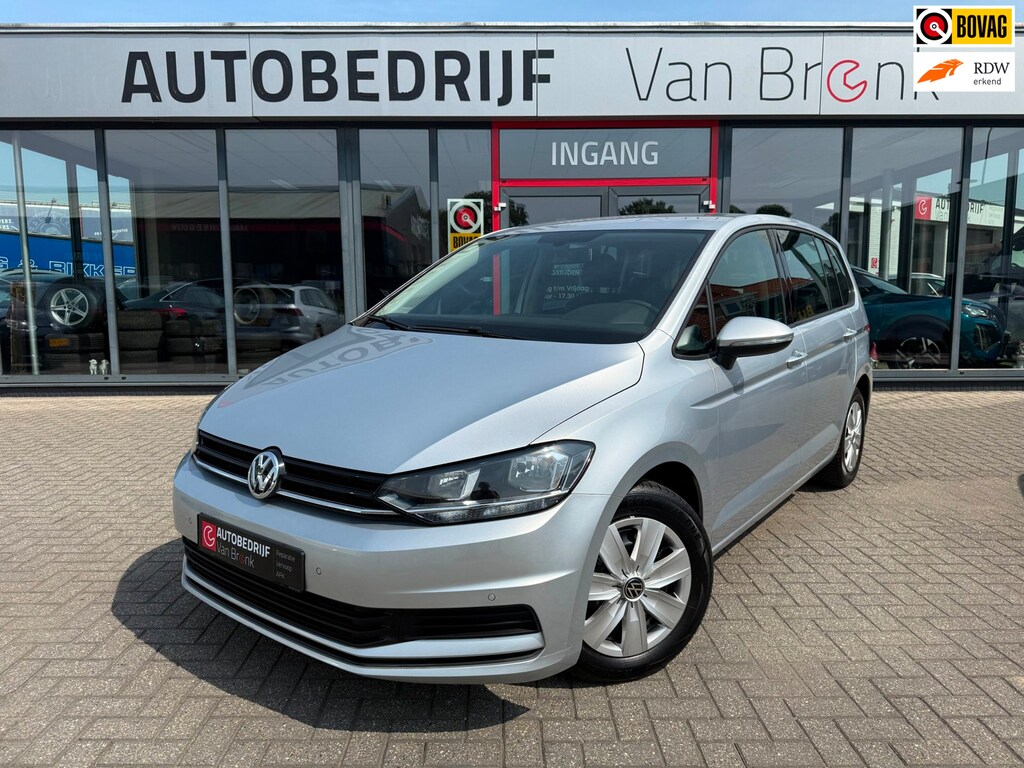 Volkswagen Touran 1.2 TSI Comfortline 7P | PDC | Cruise | Bluetooth