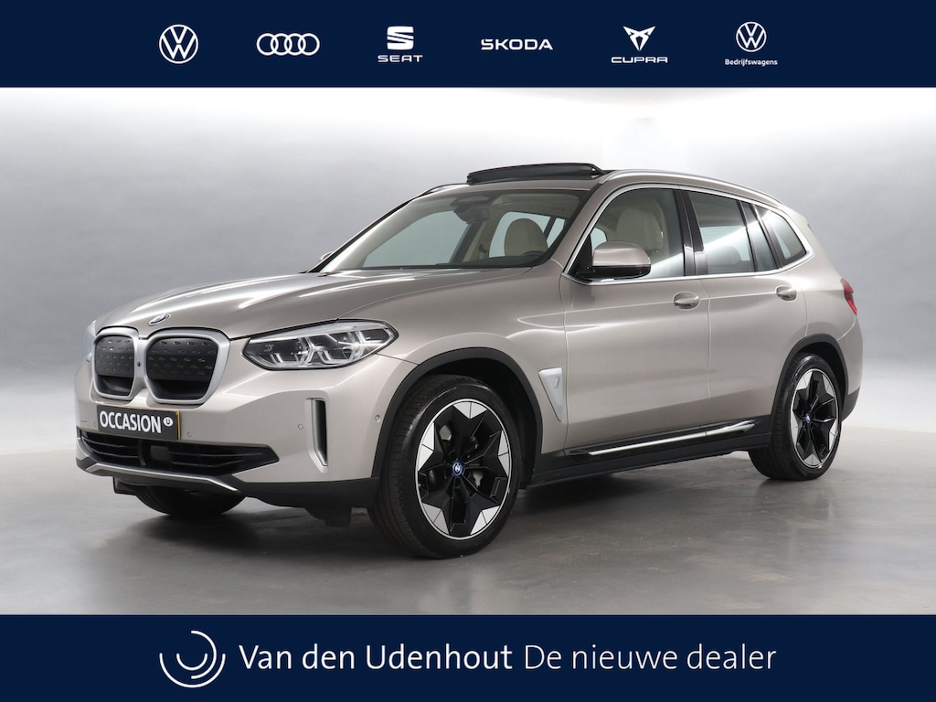 BMW iX3 High Executive 80 kWh / Panoramadak / Leder / 360 Camera