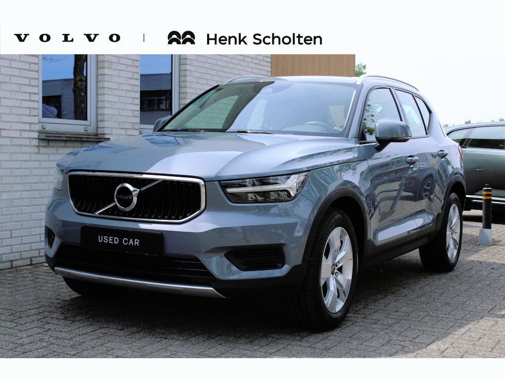 Volvo XC40 T3 Aut. Momentum Pro | Halflederen bekleding | rijstrook sensor | Uitwijk assistent | 18" lichtmetalen velgen | Cruise control | Climate control |