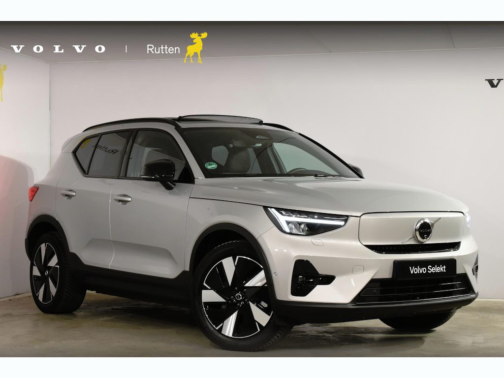 Volvo XC40 Single Motor Extended Range Ultimate 82 kWh / Adaptieve cruise control / Elektrische achterklep / Stoel - en stuurwielverwarming / Elektrisch verstelbare voorstoelen met geheugen / Extra getint glas / 360 Camera / Harman Kardon /