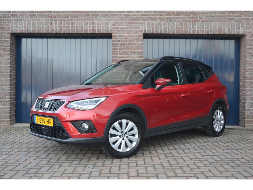 SEAT Arona 1.0 TSI H6 116pk Style Business Intense | Stoelverwarming | Camera | LED | Adaptive Cruise | Keyless | Carplay