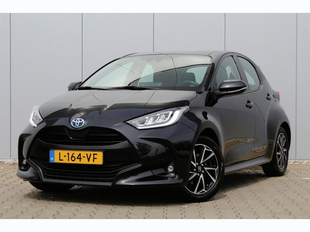 Toyota Yaris 1.5 Hybrid Dynamic | Dealer onderhouden | Adaptive cruise | LED | Apple Carplay | Camera |