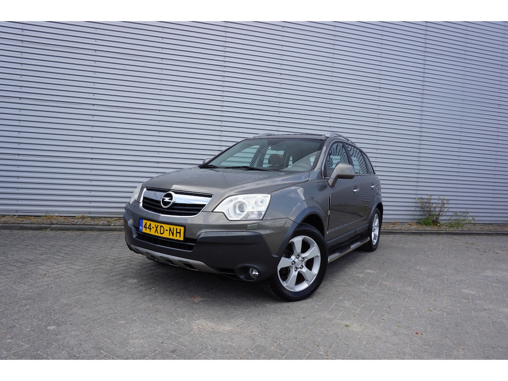 Opel Antara 3.2 V6 Cosmo AUTOMAAT / Airco / Navi / Cruise / Pano / Stoelverw. / Parkeers. / Trekhaak / NAP