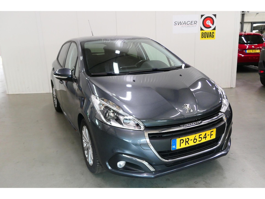Peugeot 208 1.2 PureTech 82PK 5D Allure (Goed onderhouden)
