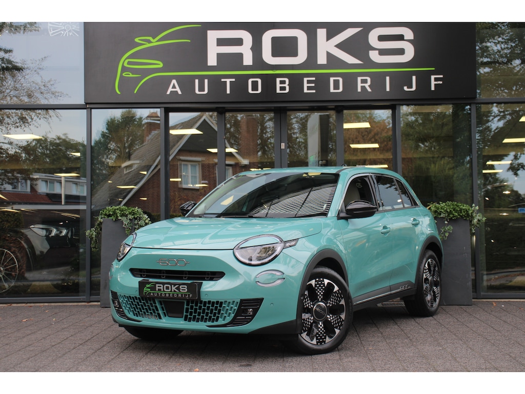 Fiat 600 1.2 Hybrid La Prima