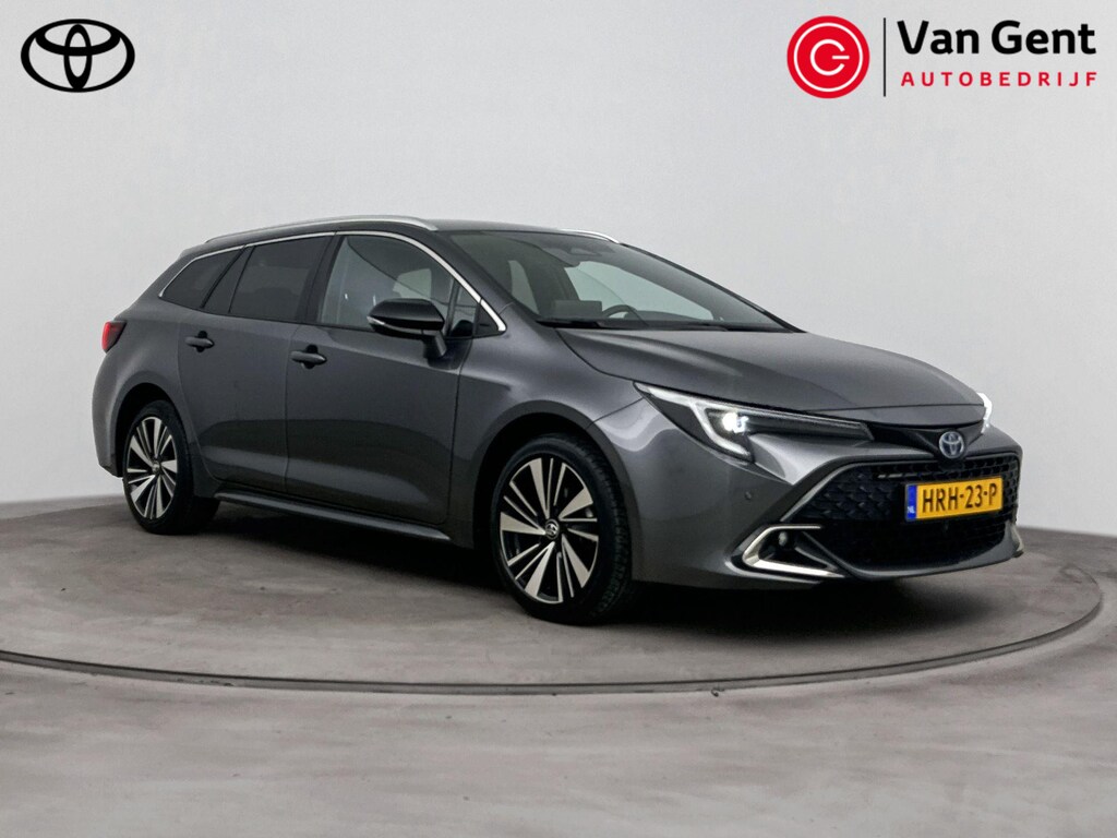 Toyota Corolla Touring Sports Hybrid 140 Dynamic | Apple Carplay / Android Auto | Stoelverwarming | Parkeersensoren voor/achter | Adaptive Cruise | Keyless | Clima | Camera | Full LED | 17 inch